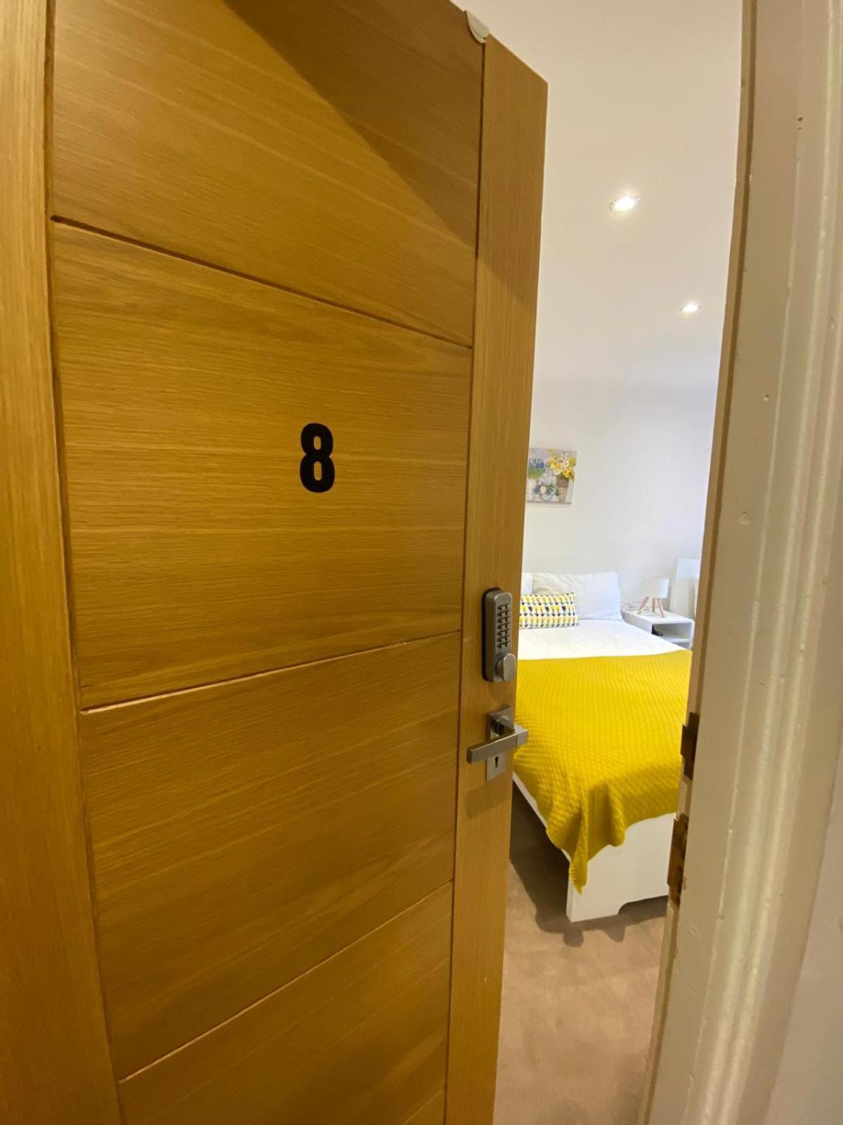 Fabulous Private Bedrooms Near Euston Station, Central Лондон Екстер'єр фото